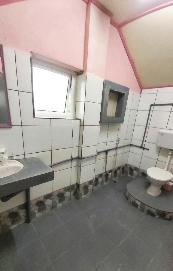 Dongorit Cabin Deluxe Room Kundasang Exterior photo