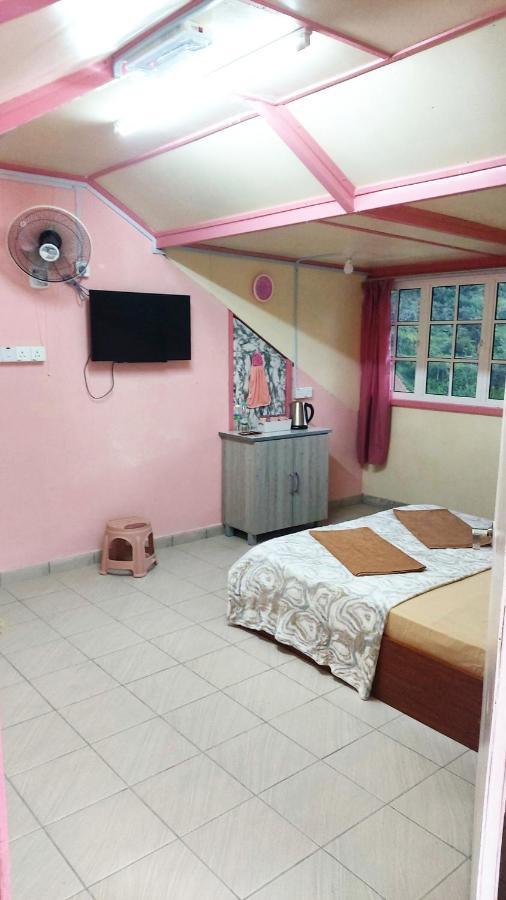Dongorit Cabin Deluxe Room Kundasang Exterior photo